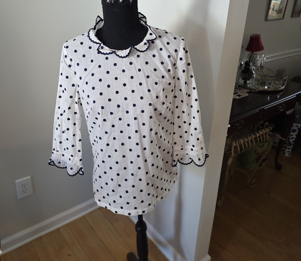 Boden Blue And White Polka Blouse. NWOT. Size 4.